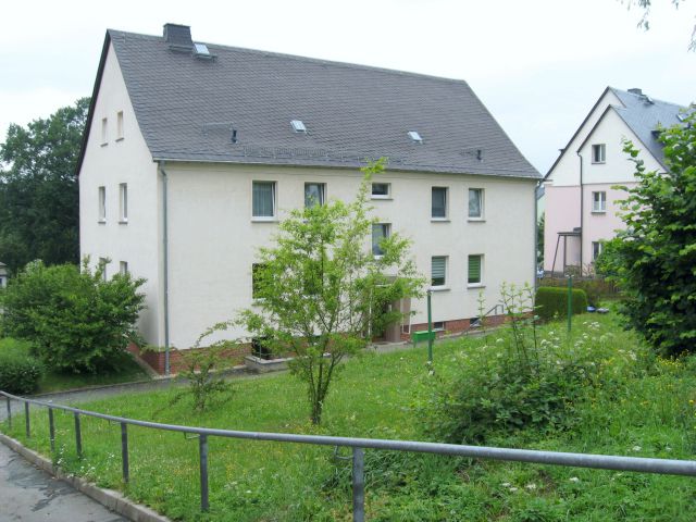 Dr. Wilhelm-Külz-Str.13, hofseitig - Wohnung mieten in Neumark / Vogtland