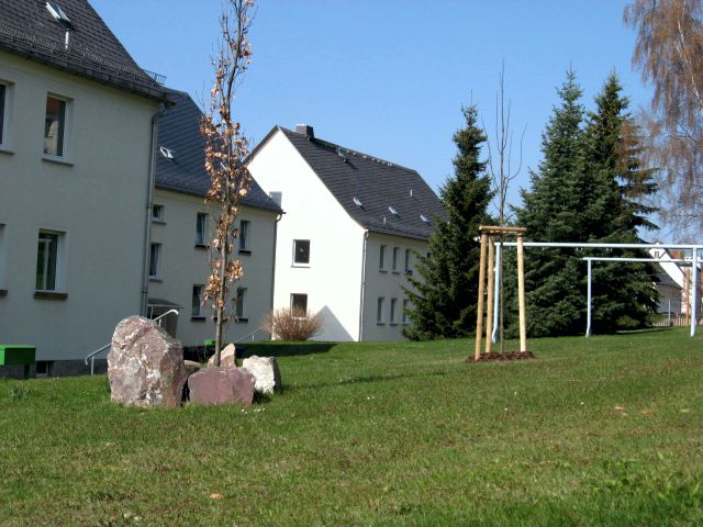 Wilhelm-Pieck- Str. 1, Neuanpflanzungen - Wohnung mieten in Neumark / Vogtland